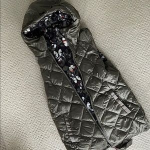 Lululemon Reversible Down Puffer Vest